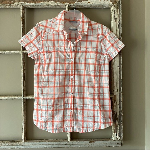 Columbia plaid activewear summer shirt - Picture 3 of 9